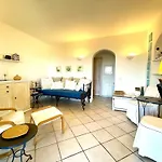 Con Splendida Terrazza Villa *