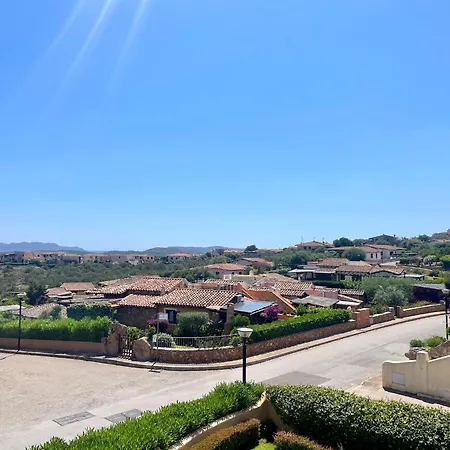 Villa Con Splendida Terrazza Loiri Porto San Paolo